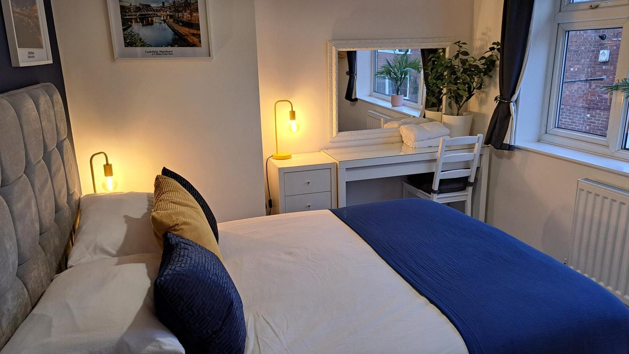 The Heart - Cosy 3 Bedroom House With Double Driveway And Garden In Manchester Dış mekan fotoğraf