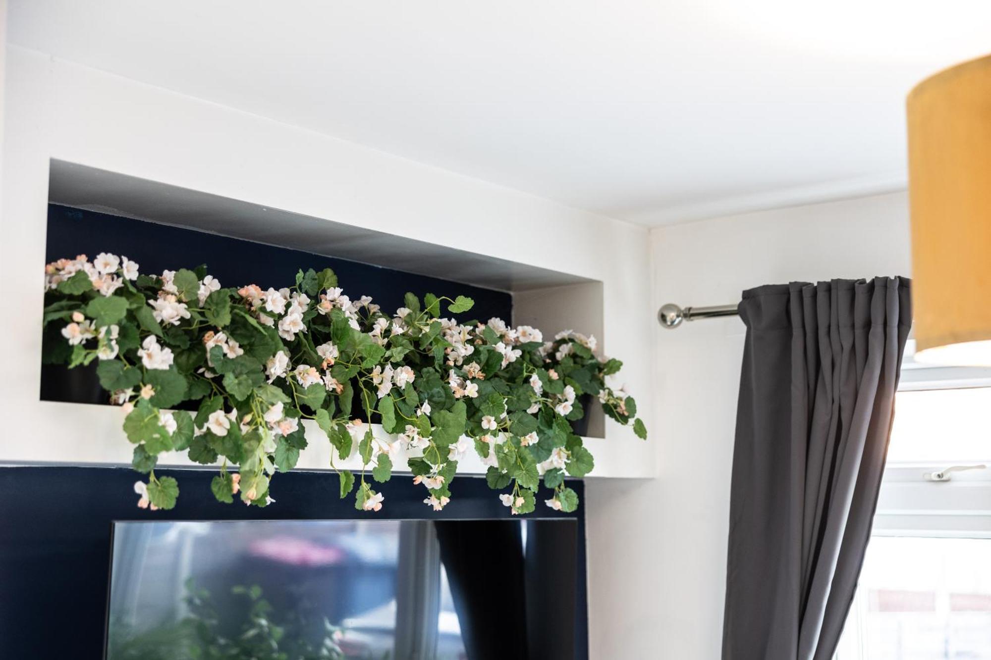 The Heart - Cosy 3 Bedroom House With Double Driveway And Garden In Manchester Dış mekan fotoğraf