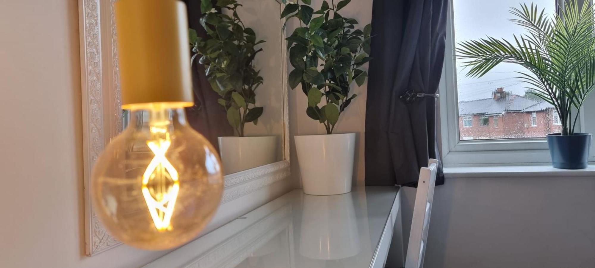 The Heart - Cosy 3 Bedroom House With Double Driveway And Garden In Manchester Dış mekan fotoğraf